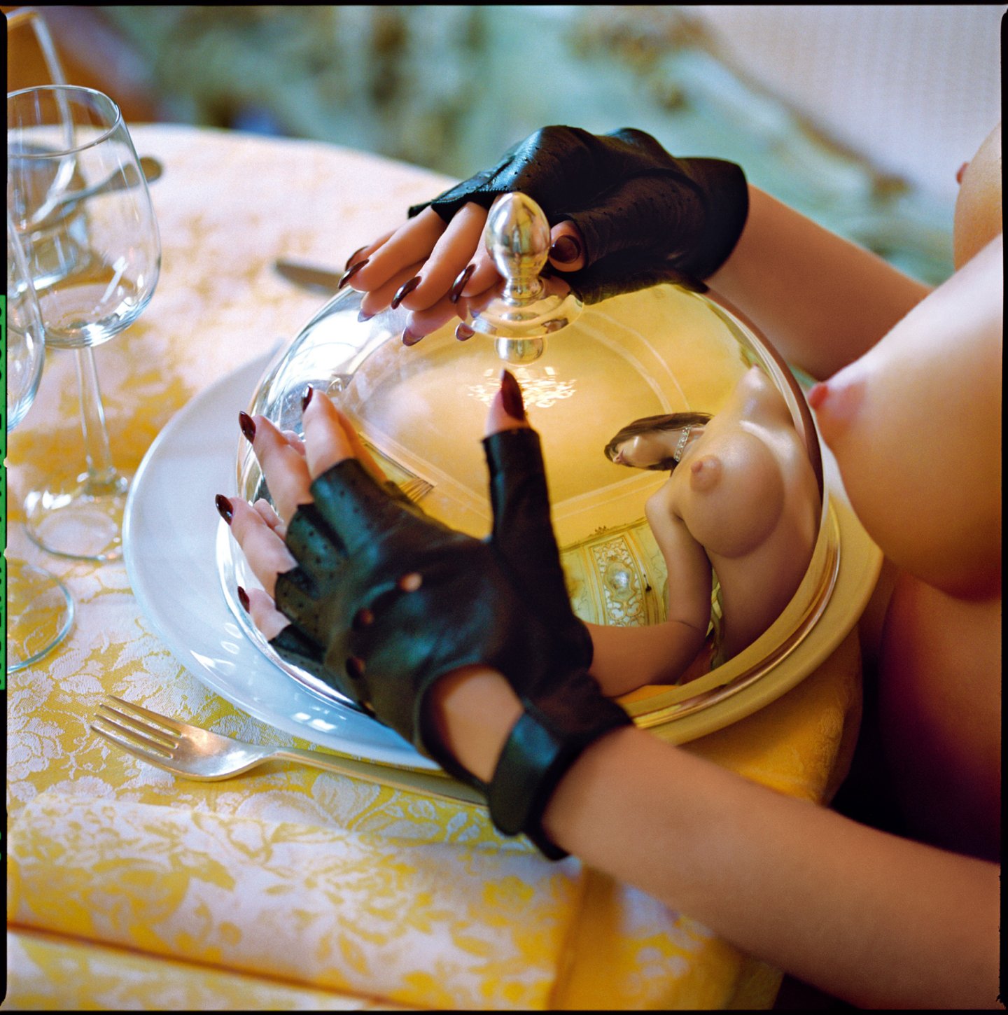 "Room Service" — Montecatini Terme 2001 — PRIVATE ROOMS — Archival pigment print